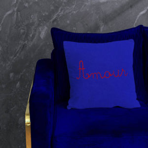 coussin tricoté Amour